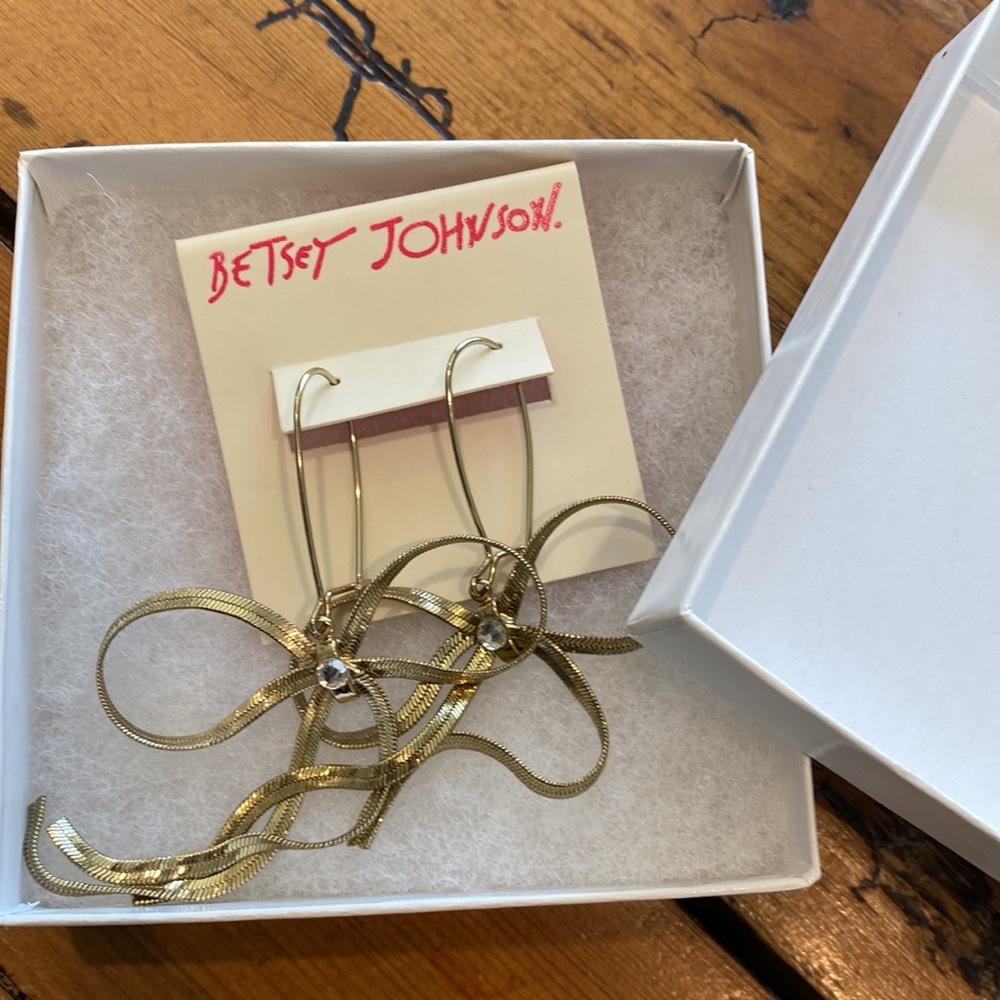 Betsy Johnson Bow Dangle Earrings